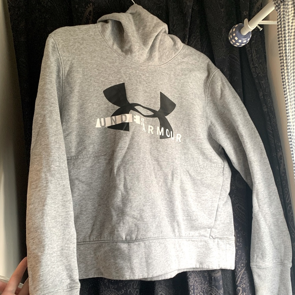 High neck Hoodie. The brand is Under Armour. Size: medium. Light grey color.